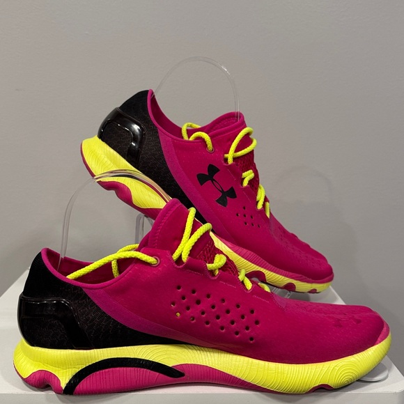 Under Armour Neon Pink and Yellow Sneakers Women’s SZ 9 - Picture 2 of 8